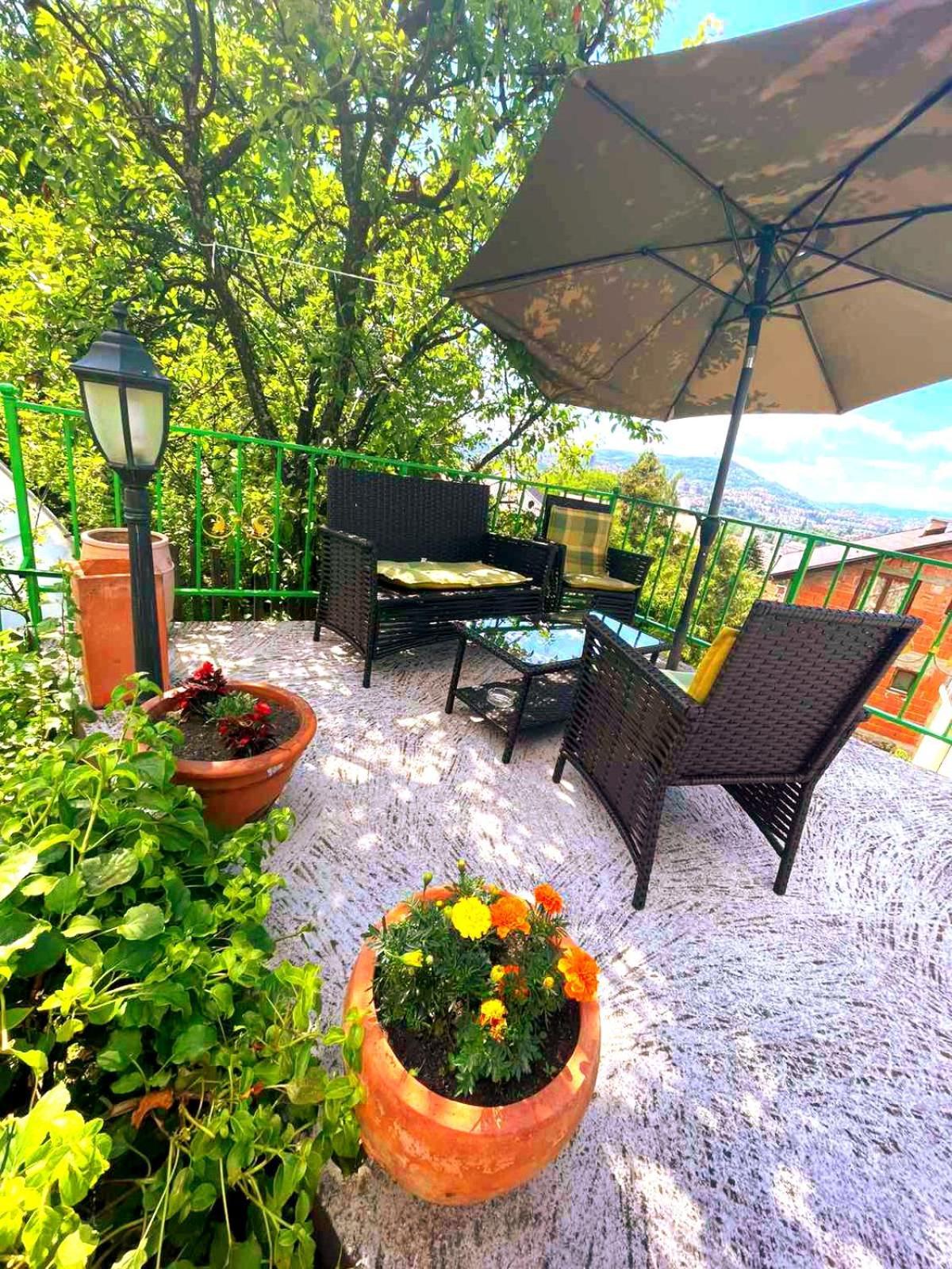 Garden Free Parking Sarajevo