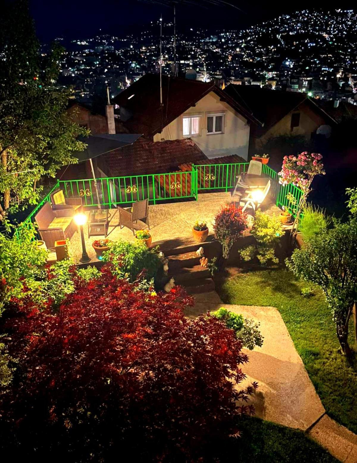 Apartment Garden Free Parking